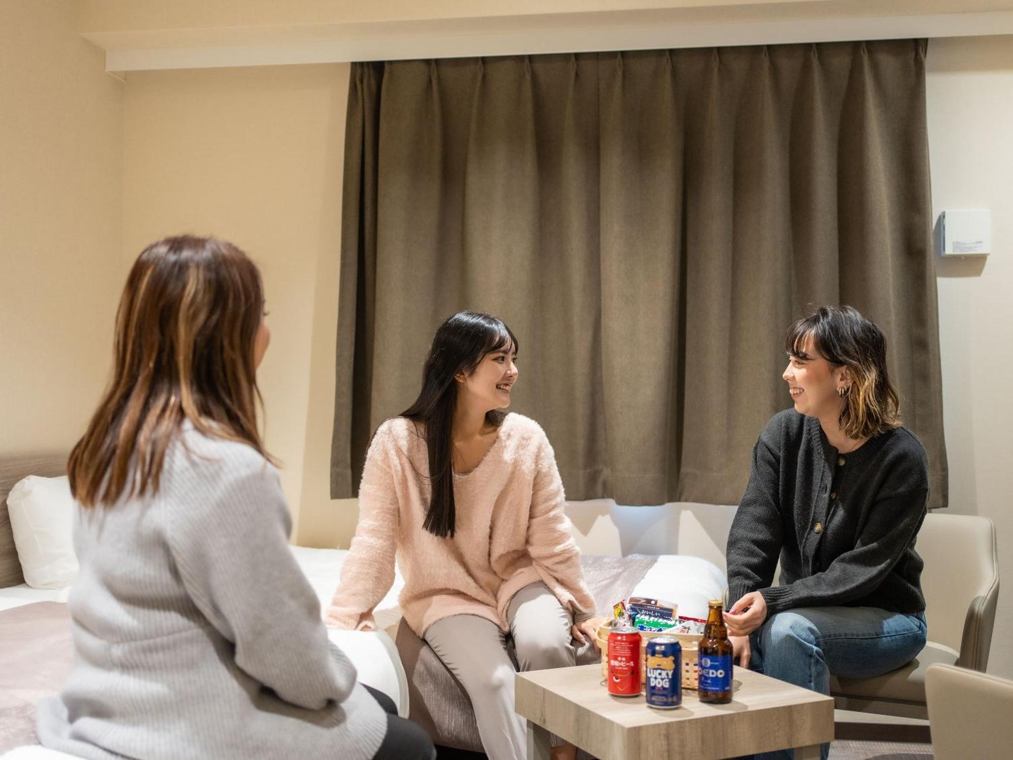 Hotel Sanrriott Shinsaibashi Ōsaka Eksteriør bilde